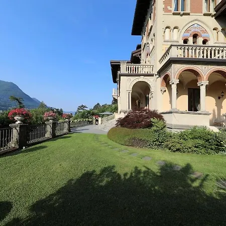Como Luxury House Holiday home